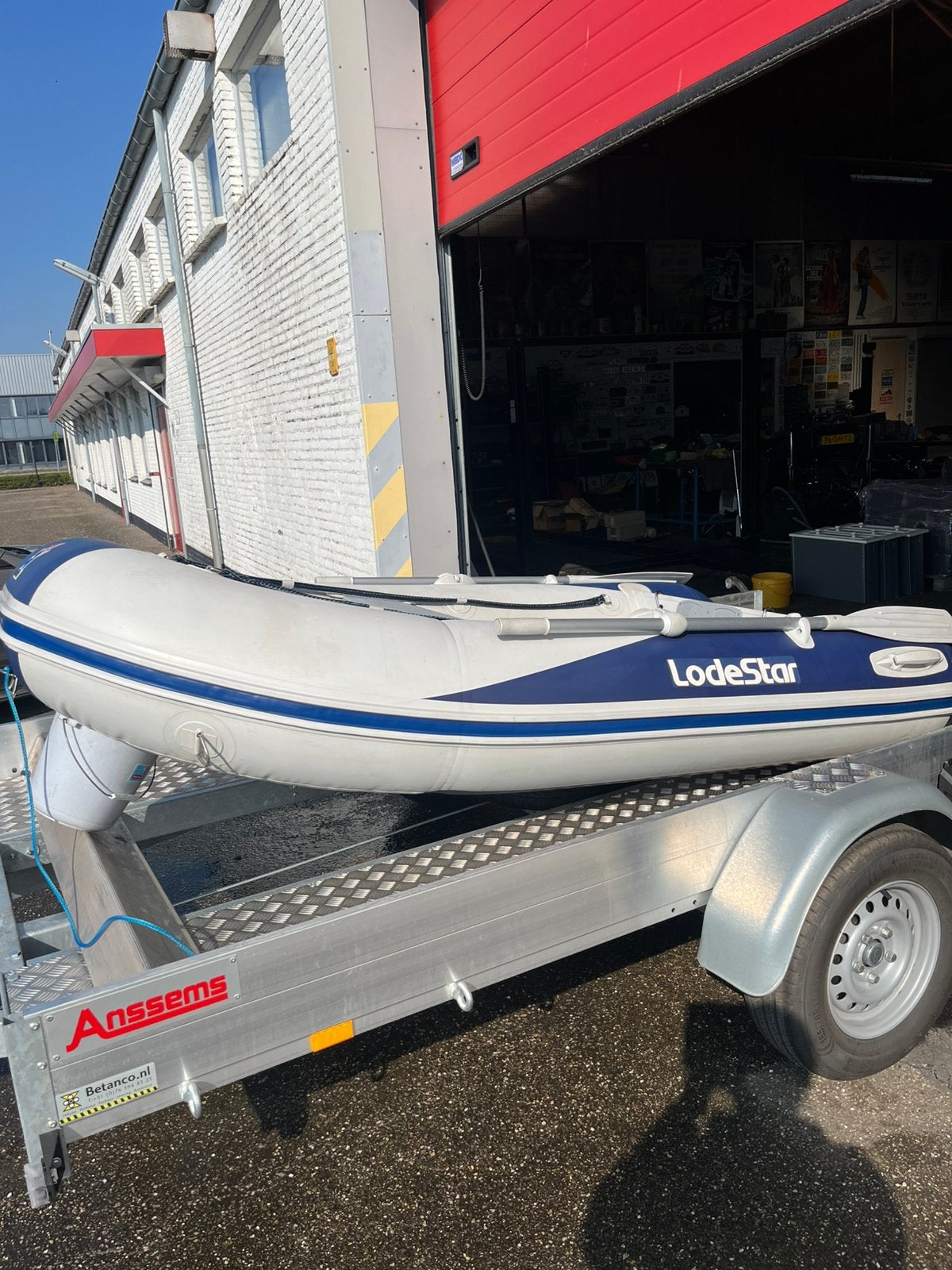 Zeer nette Lodestar 260 met Mercury 4 pk, Sports nautiques & Bateaux, Canots pneumatiques, Enlèvement, Comme neuf, Lodestar