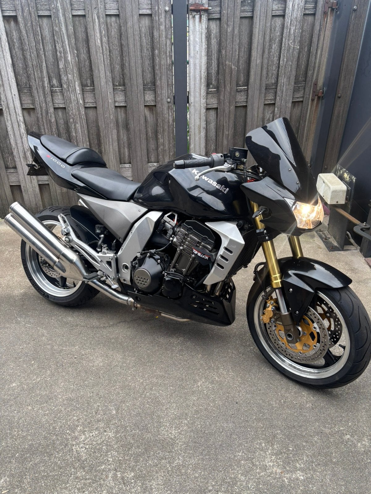 Kawasaki z 1000, Motoren, Particulier