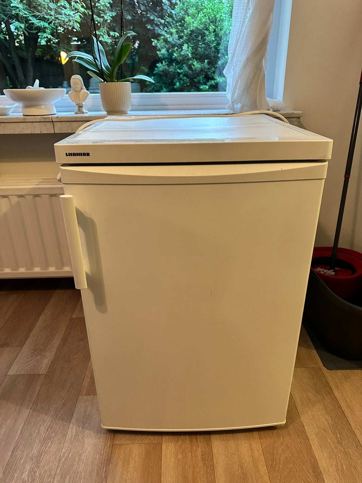 LIEBHERR COMFORT TAFELMODEL KOELKAST, Electroménager, Réfrigérateurs & Frigos, 85 à 120 cm, Enlèvement, 45 à 60 cm, 100 à 150 litres