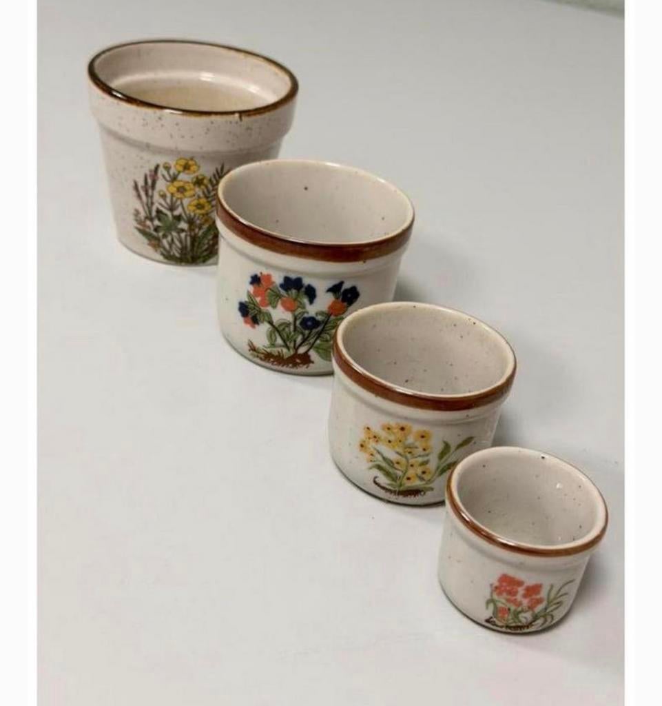 Vintage keramische bloempotjes – set van 4 met bloemenprint, Tuin en Terras, Rond, Ophalen of Verzenden, Zo goed als nieuw, Balkon