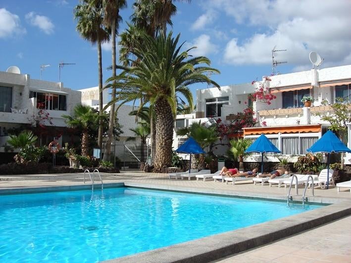 A LOUER TENERIFE/APPARTEMENT/ RDC1cham+TVBELG+PISCIN+TERASE