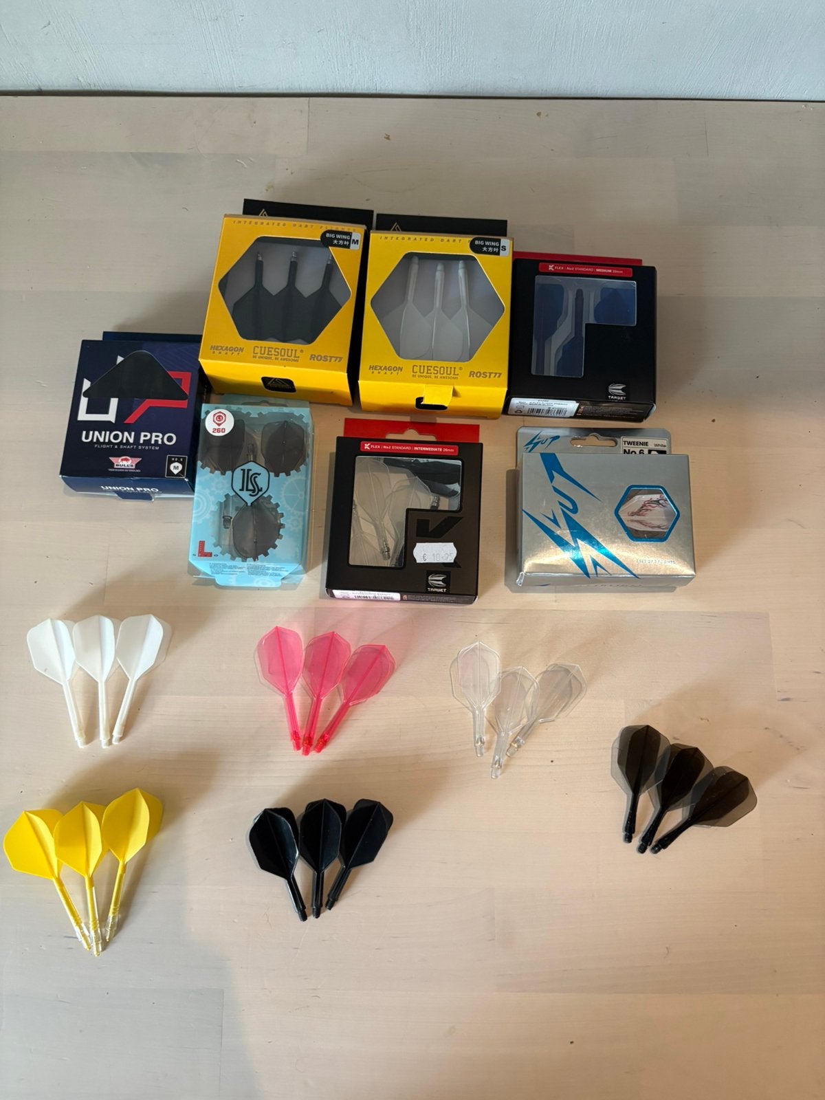 Dart flights 14 stuks!, Sport en Fitness, Ophalen of Verzenden, Flights