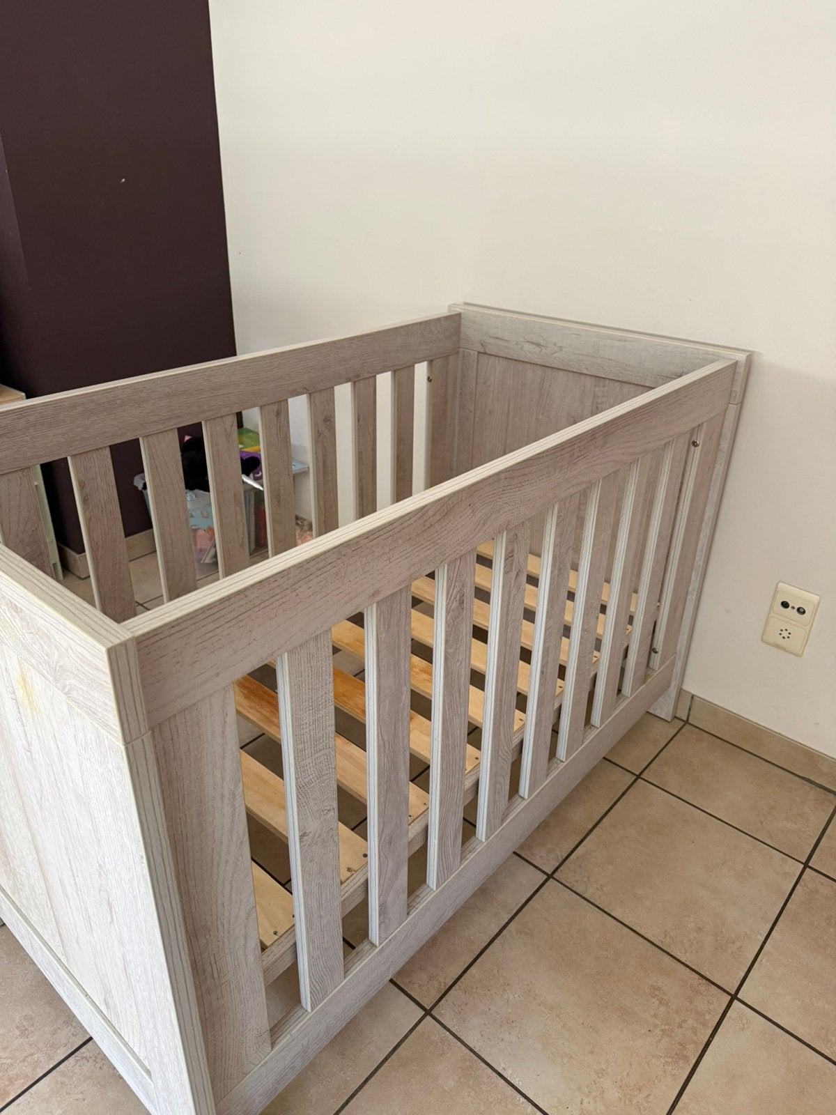 Complete baby/kinderkamer – kast, commode & babybed, Enfants & Bébés, Chambre d'enfant | Chambres d'enfant complètes, Enlèvement