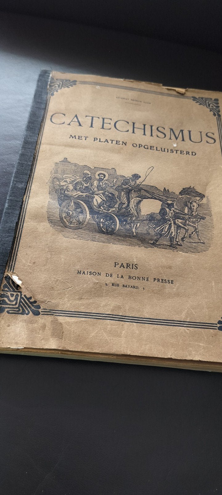 catechismus met platen opgeluisterd, Ophalen