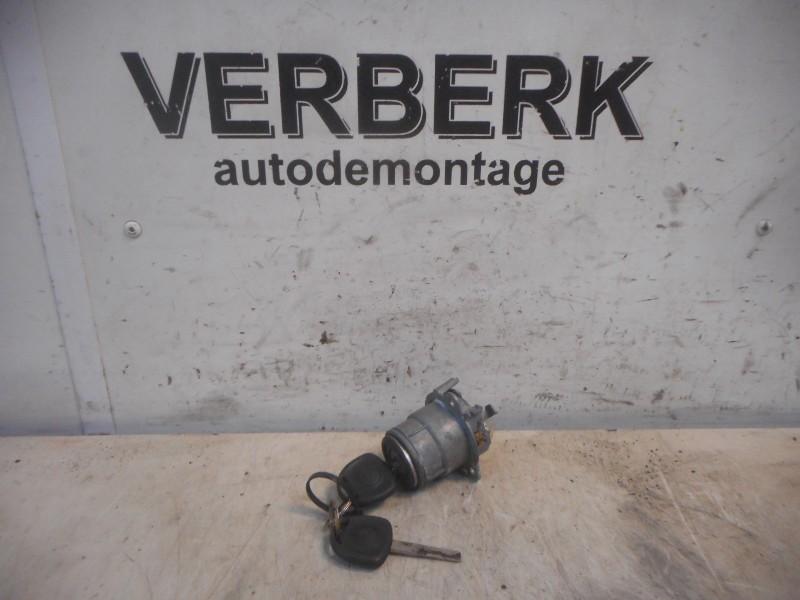 ACHTERKLEPSLOT Opel Calibra (01-1989/07-1997) (90347200), Gebruikt, Opel, Achterklep