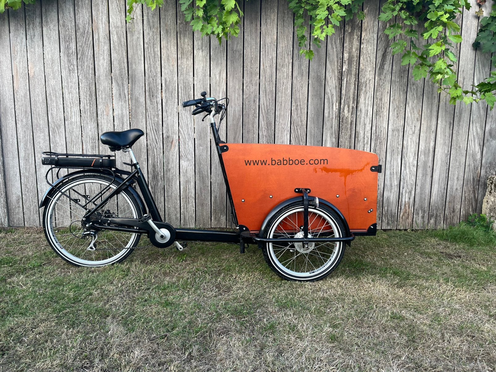 Bakfiets Babboe Big, Fietsen en Brommers, 4 kinderen of meer, Elektrisch, Zo goed als nieuw, Schijfrem