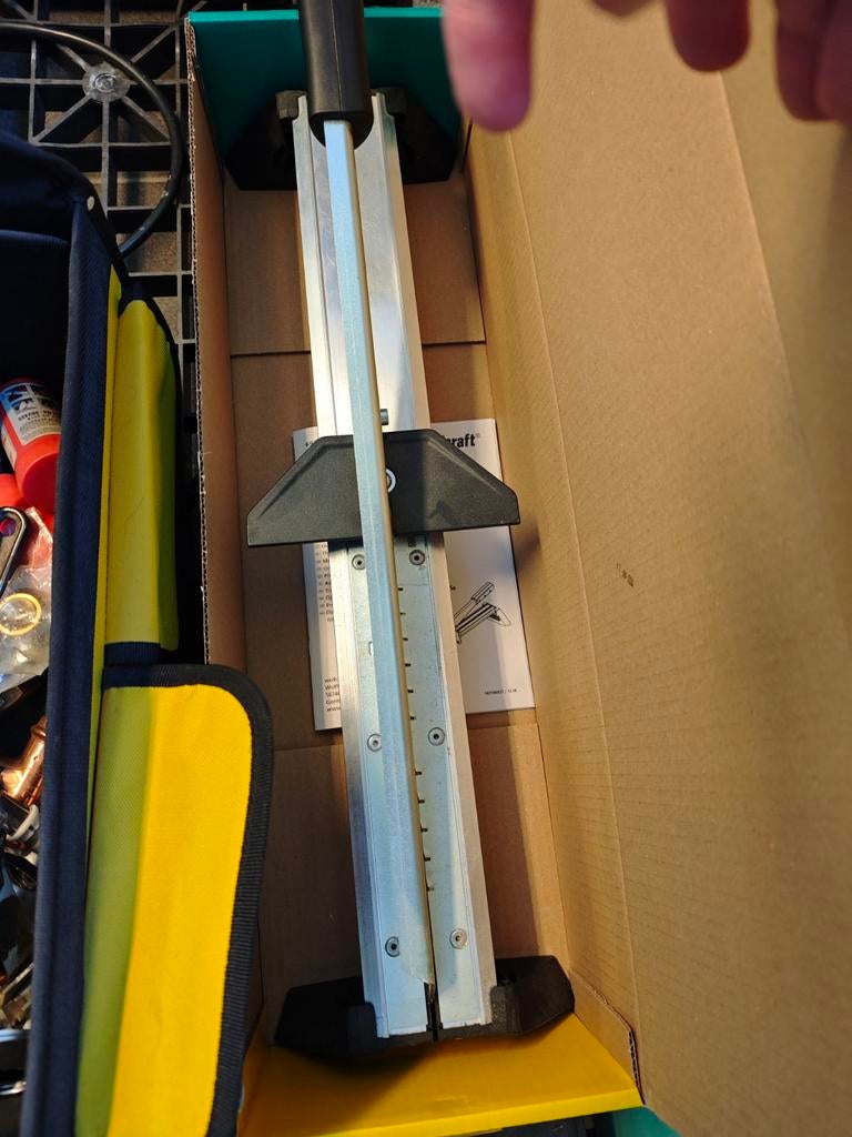 Laminaat snijder, Ophalen