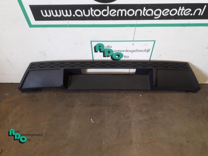Diffuseur pare-choc arrière d'un Seat Ibiza (Ibiza 17-), -, 3 mois de garantie, Utilisé, -