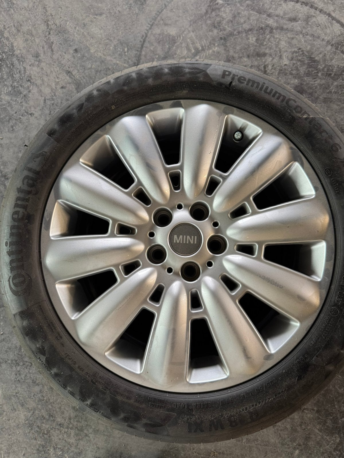 Jantes Mini Countryman de 18 pouces avec pneus Continental, Autos : Pièces & Accessoires, Enlèvement, 18 pouces, Jante(s)