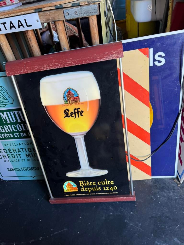 Leffe Bier oude reclame lichtbak, Ophalen, Gebruikt, Reclamebord, Plaat of Schild, Leffe