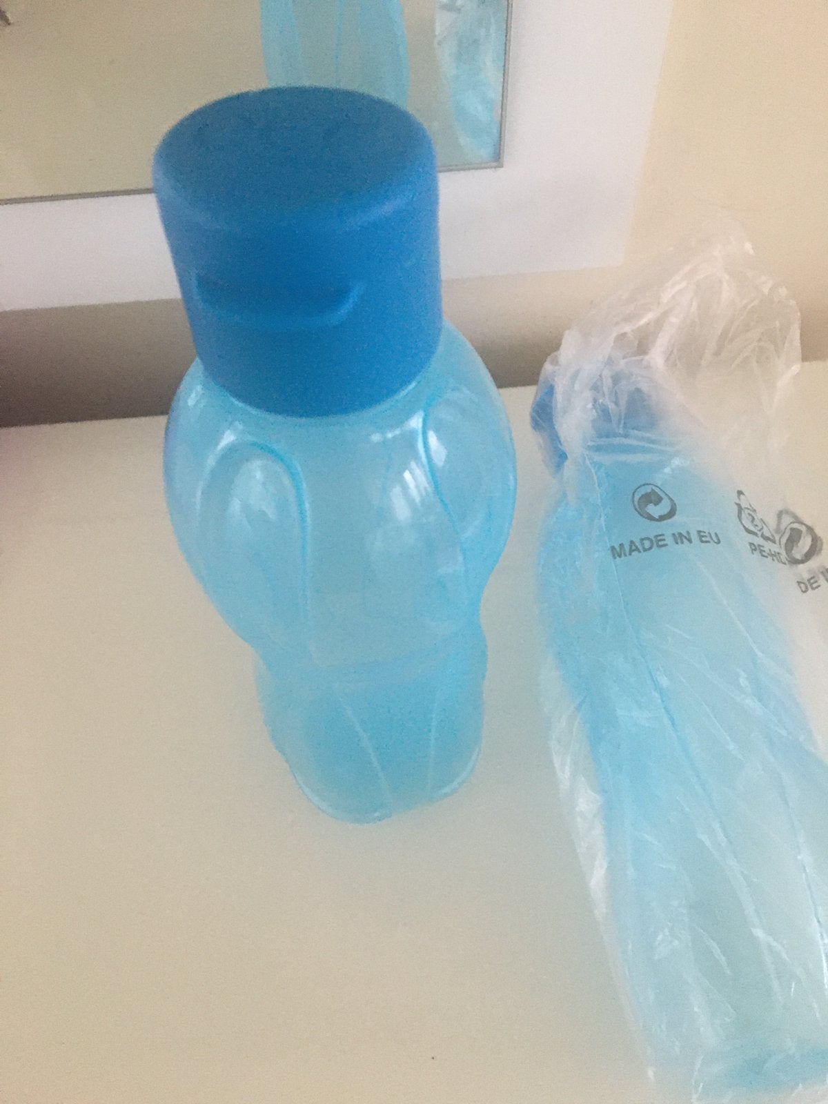 Tupperware water fles, Ophalen, Zo goed als nieuw