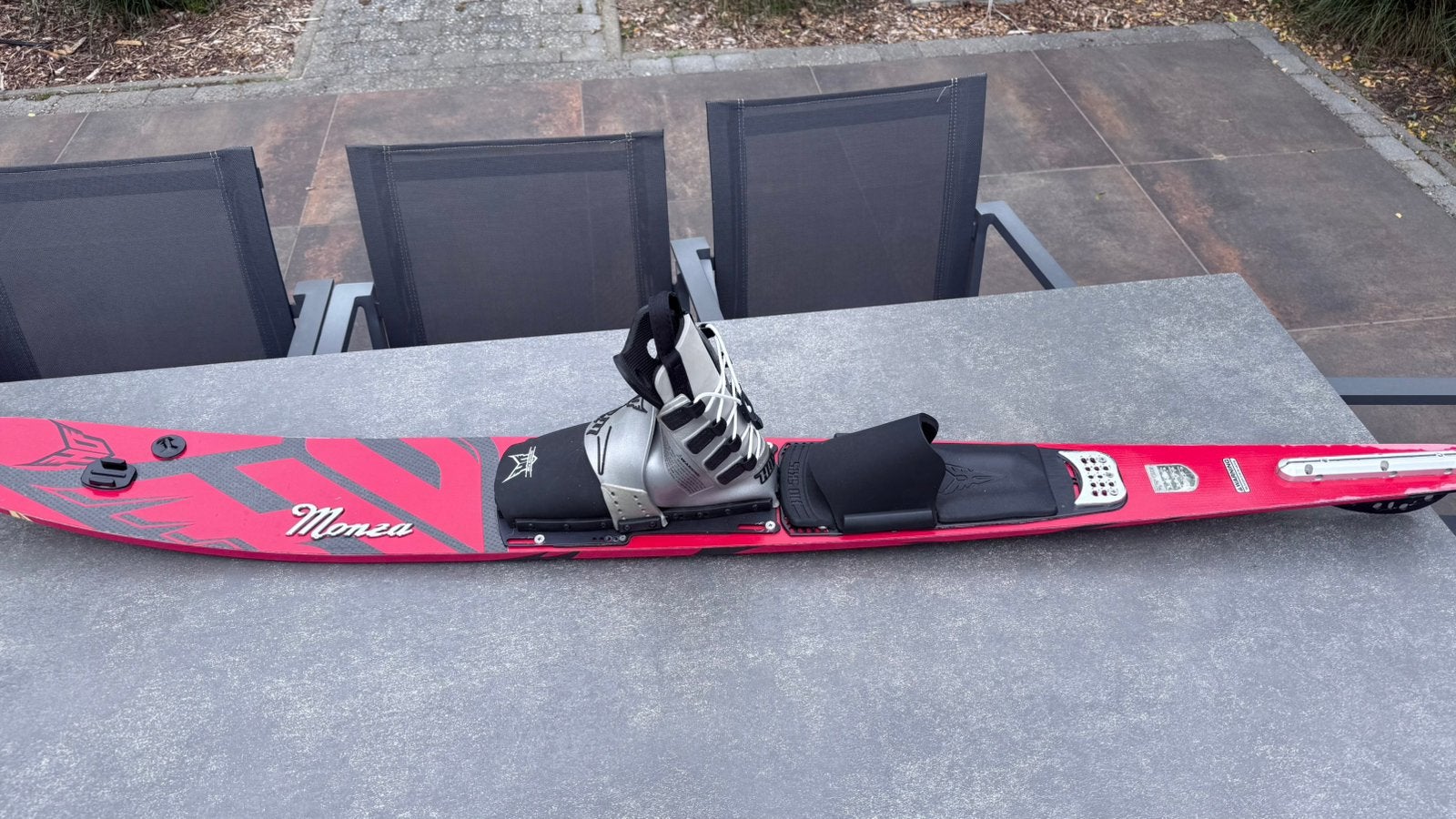 Slalom waterski Monza HO, Watersport en Boten, Ophalen, Zo goed als nieuw
