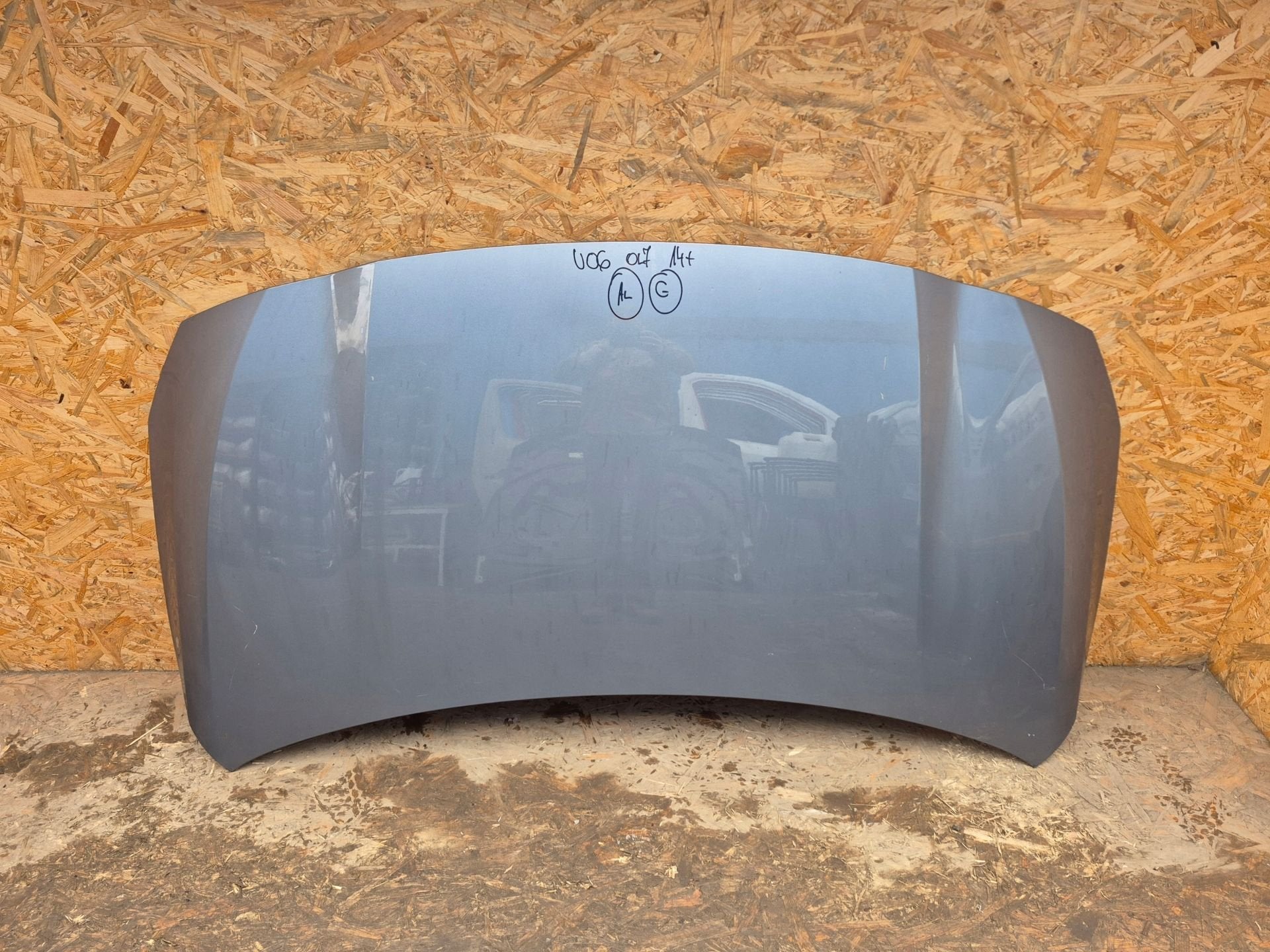 Cache-moteur BMW S rie 2 Active Tourer 21, Petuelring 130
80788  Munich, DE, Info@bmw.de, Utilisé, BMW