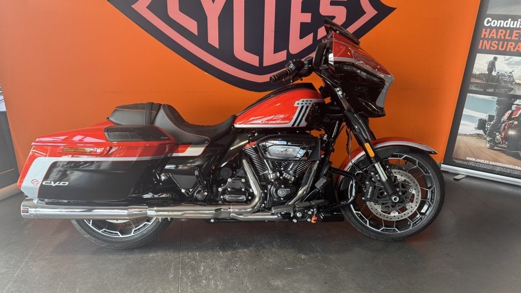 Harley-Davidson Tour STREET GLIDE CVO (bj 2024), Motoren, Traction Control, Overig, 1977 cc