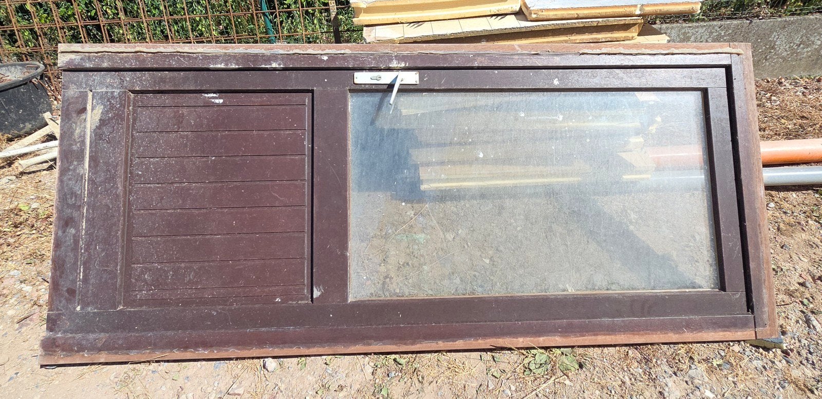 Gratis Buitendeur 
Dagmaat +/- 90 x 222 cm, Doe-het-zelf en Bouw, Raamkozijnen en Schuifdeuren, Ophalen
