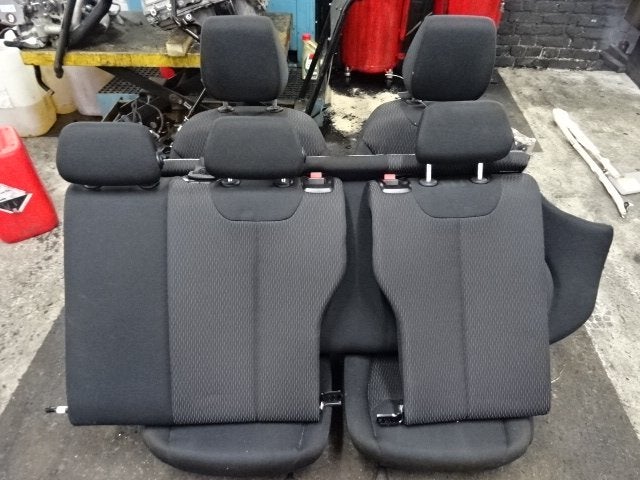 INTERIEUR BMW 1 serie (F20) (01-2010/06-2019), Auto-onderdelen, Interieur en Bekleding, Gebruikt, Mevr. I. Hauben, BMW, Rue de l'Espoir 34 34
4030  GRIVEGNÉE, BE