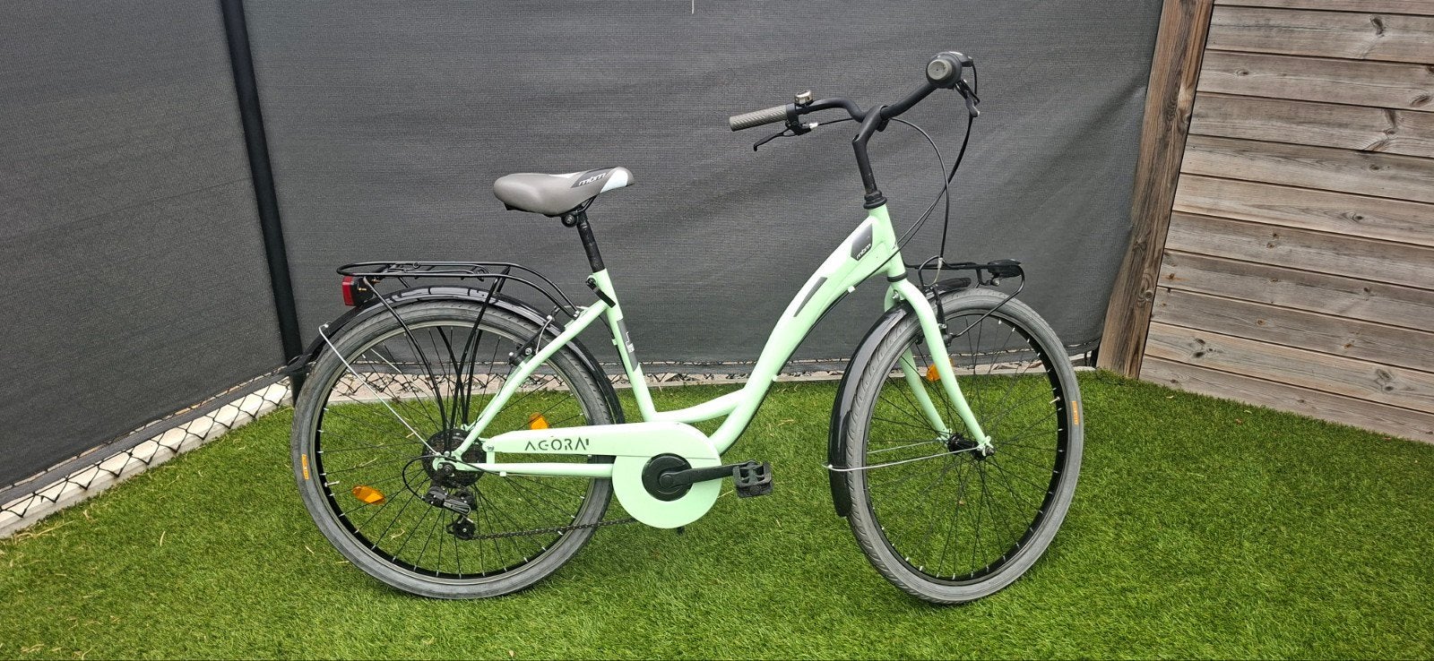 Fiets Agora Mbm 26 inch, Velgrem, Versnellingen, Zo goed als nieuw, Agora