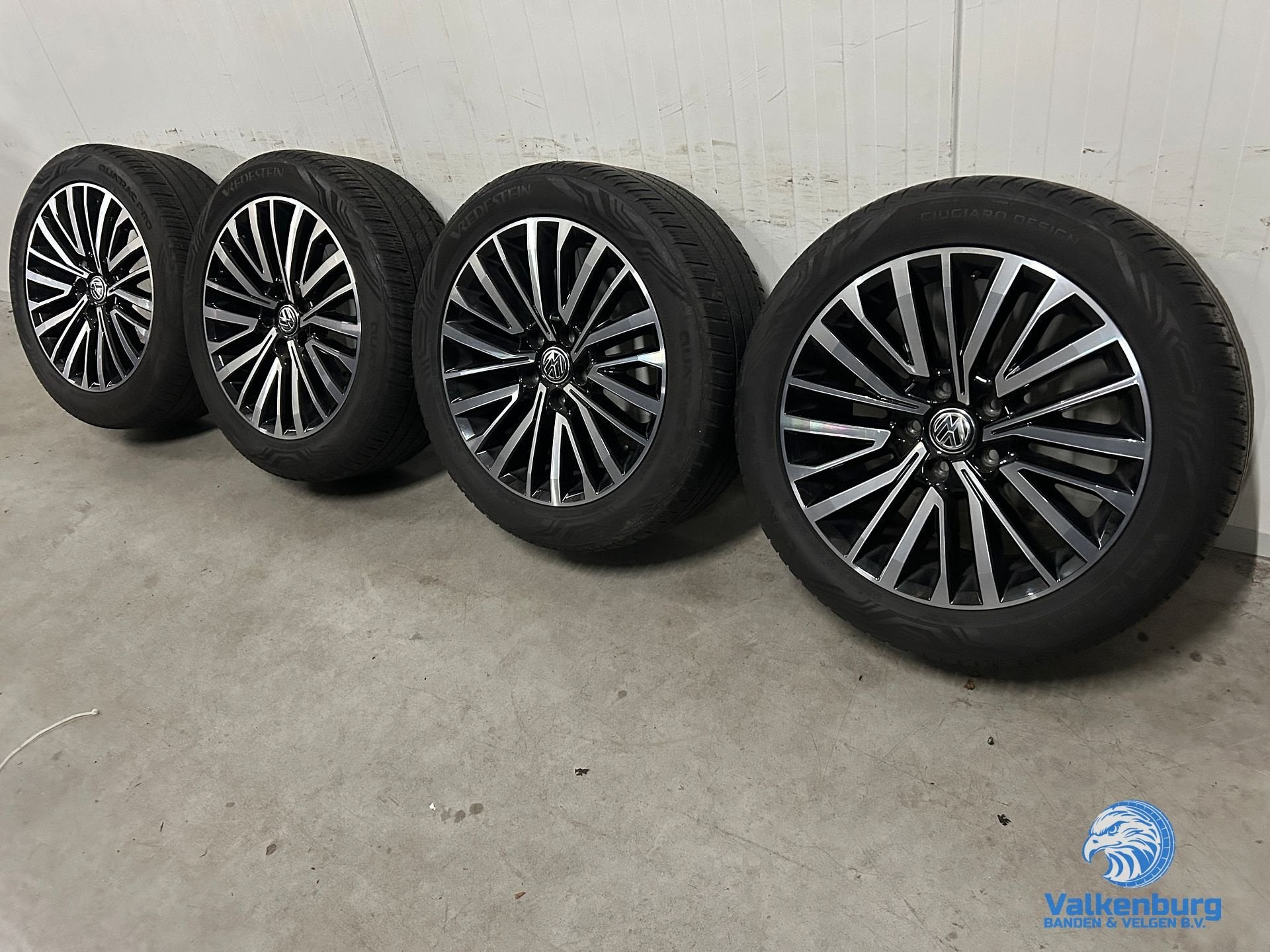 5-6mm! Originele VW Transporter Multivan T5 GP T6 T6.1 T7 Bu, Auto-onderdelen, 18 inch, 255 mm, -, -
