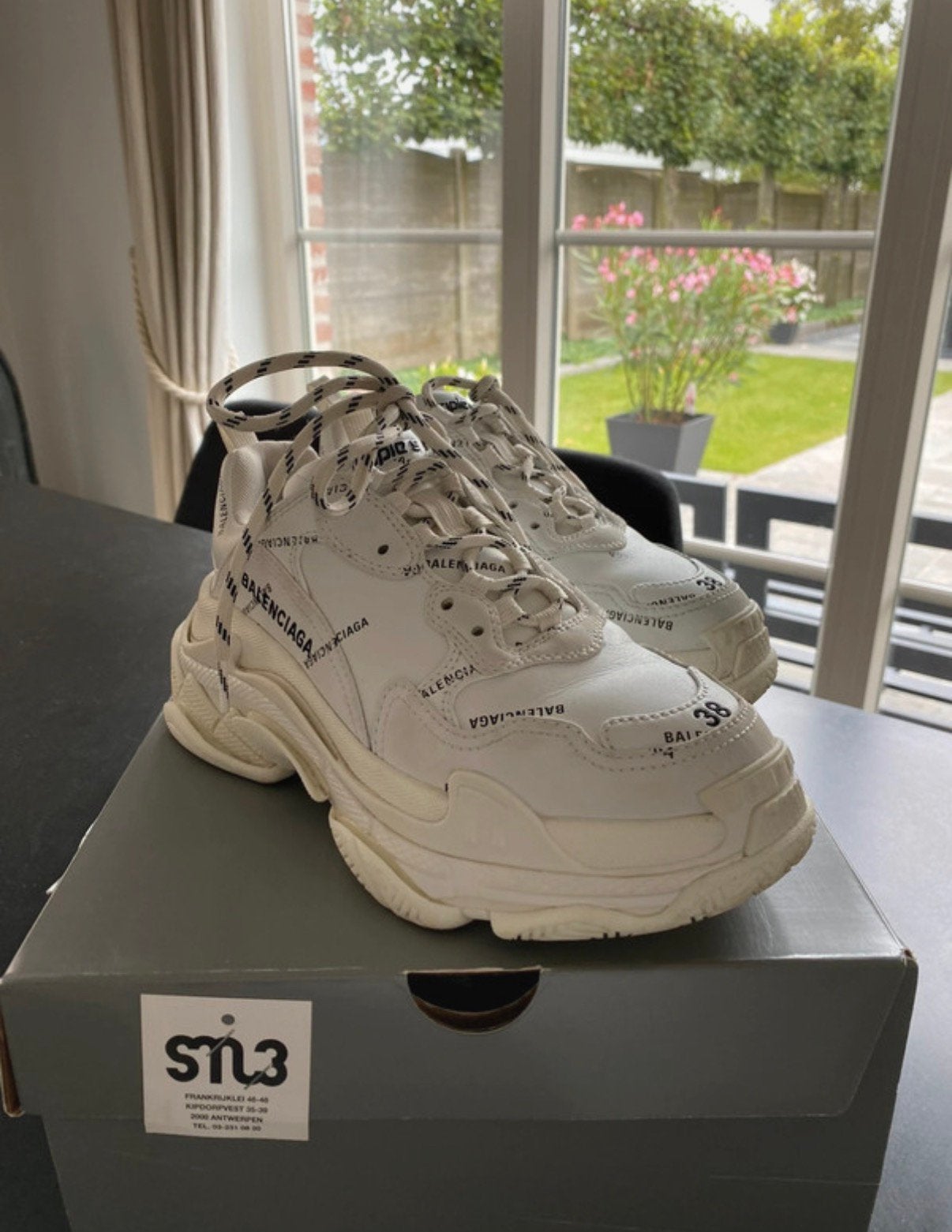 Balenciaga Triple S shoenen, Ophalen of Verzenden, Zo goed als nieuw