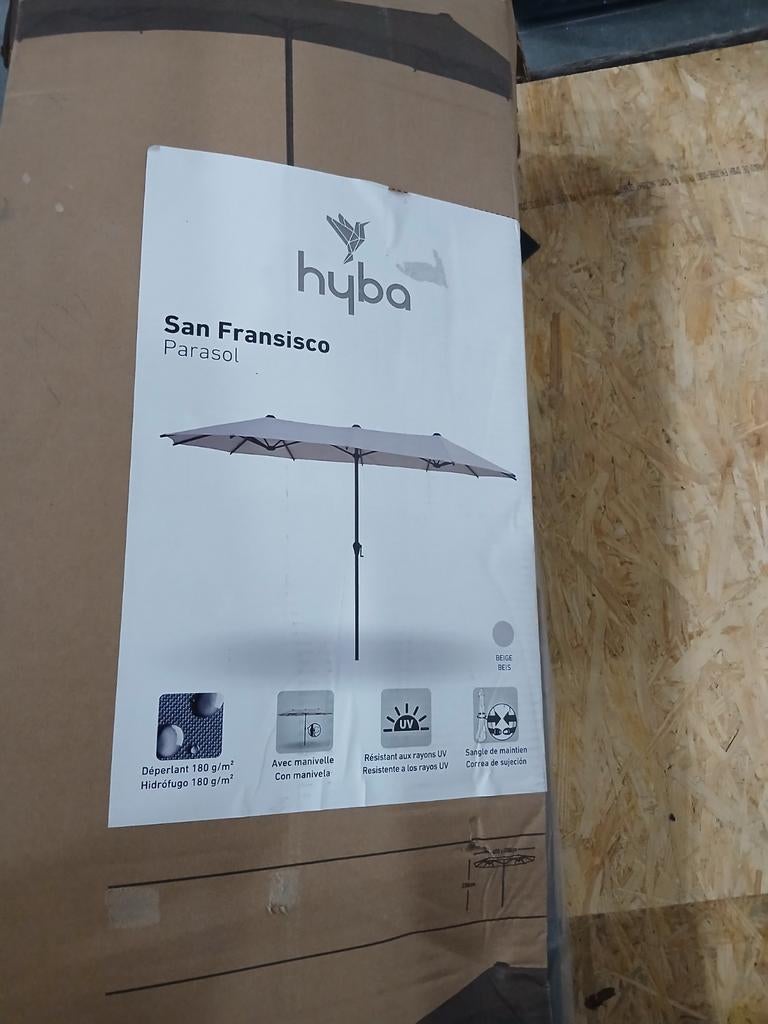 Parasol jardin à vendre neuf