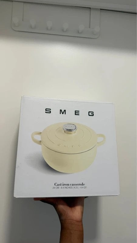 Dutch oven SMEG casserole, Enlèvement ou Envoi, Neuf, Casserole, Autres marques