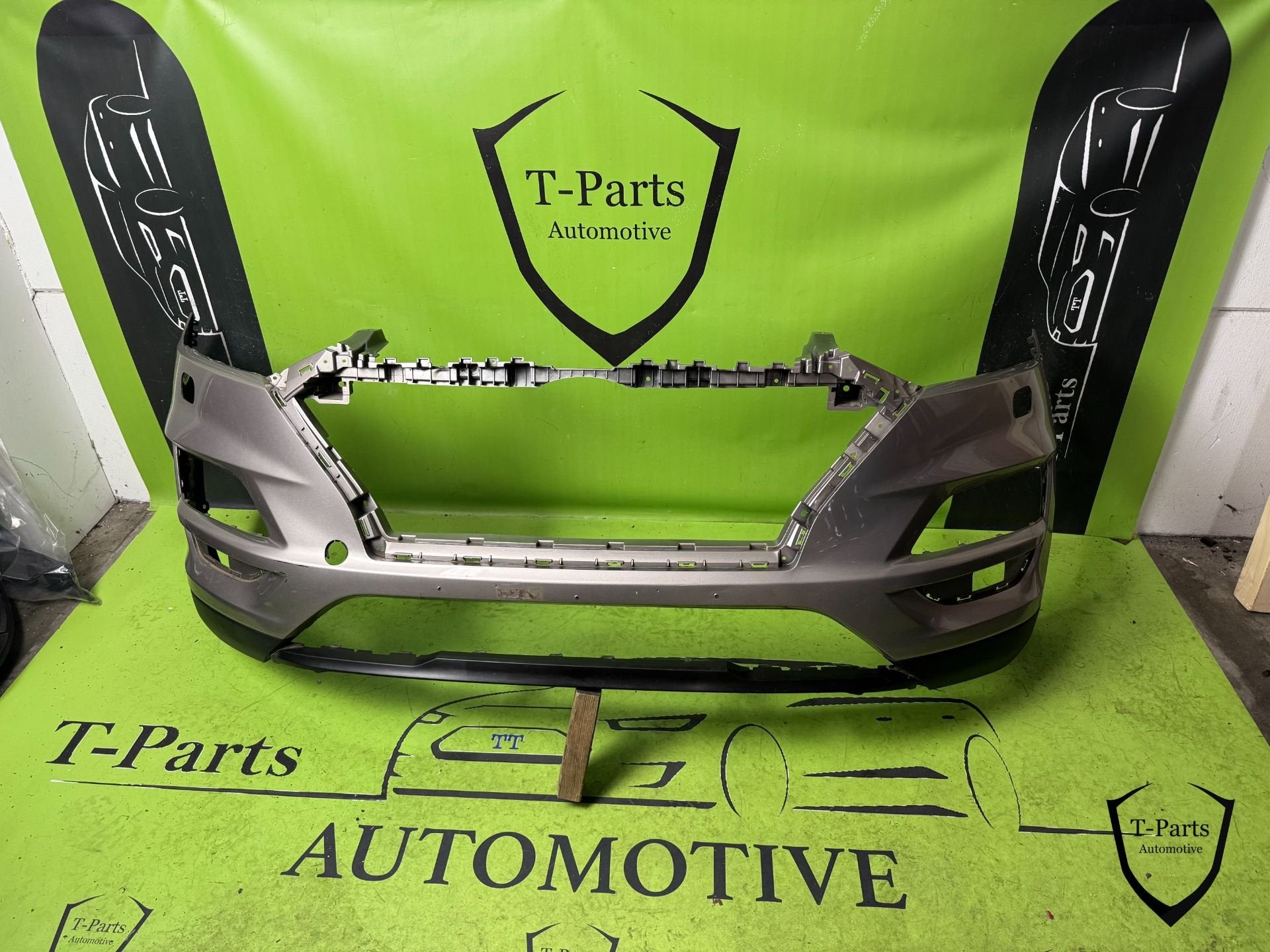 Hyundai tucson voorbumper bumper, Heolleung-ro 12
06797  Seoul, Nieuw, Info@hyundai.com, Bumper