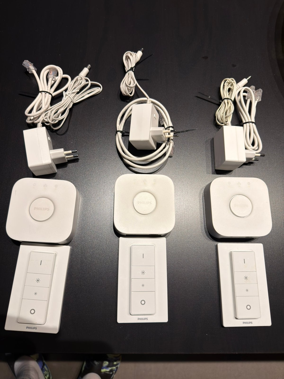 3x witte Philips Hue Bridge & 3 Hue schakelaars, Ophalen, Gebruikt