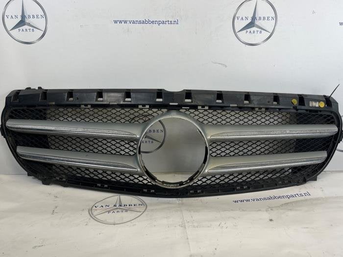 Calandre d'un Mercedes B-Klasse (XXX), Autos : Pièces & Accessoires, -, 3 mois de garantie, Utilisé, -