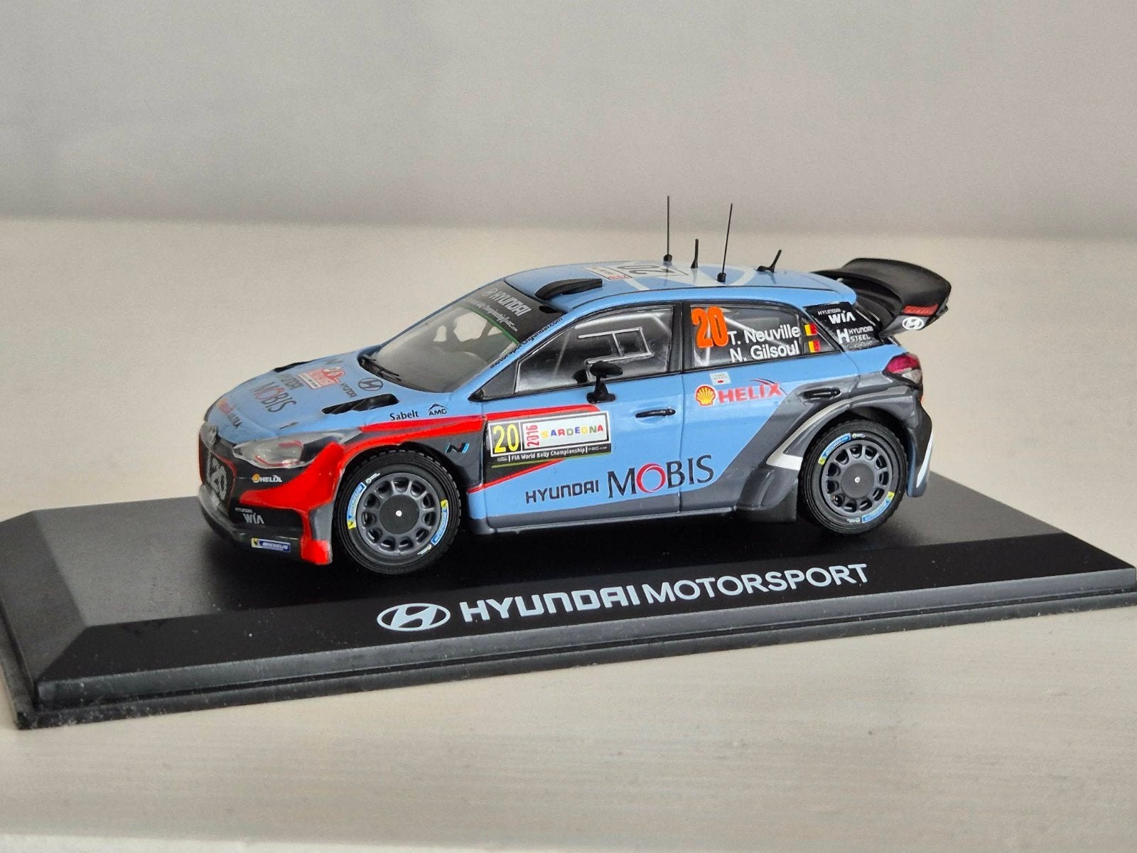 Hyundai i20 WRC 1/43 T.Neuville-N.Gilsoul uit het jaar 2016, Ophalen of Verzenden