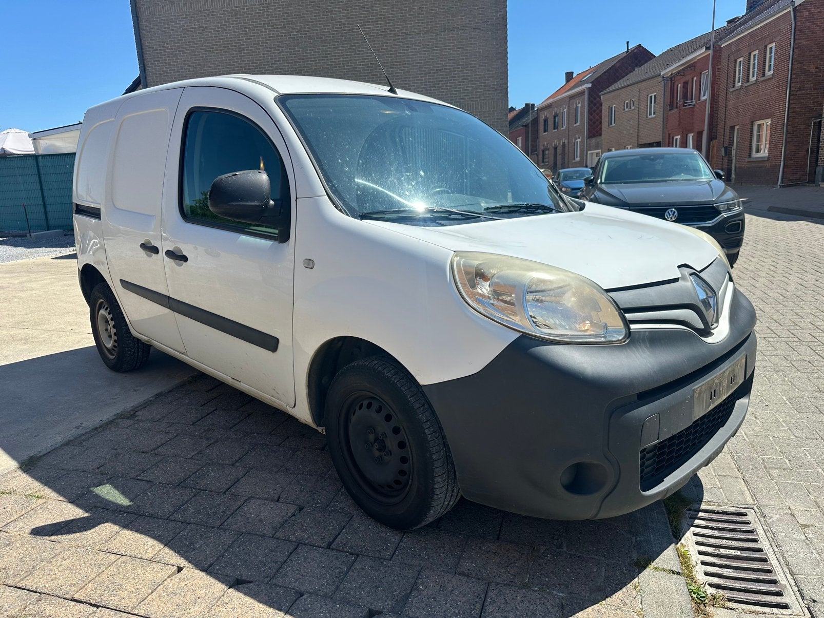 Renault kangoo 1.5dci, Auto's, Bestelwagens en Lichte vracht, Voorwielaandrijving, Stof, Zwart, 4 cilinders