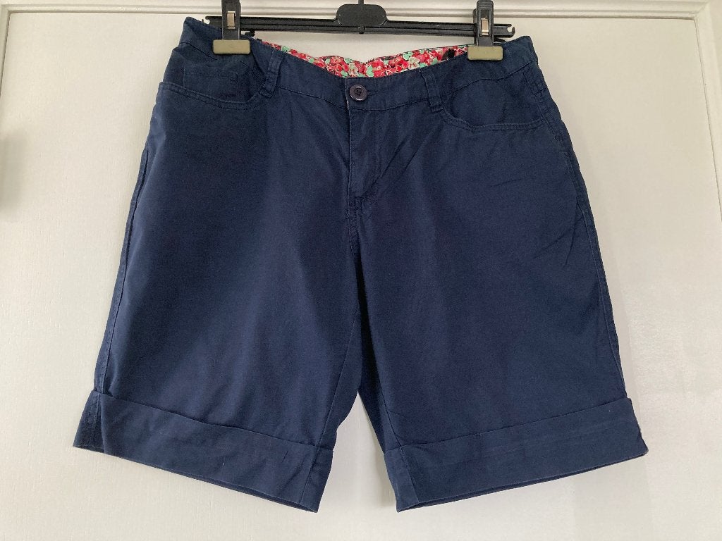 Donker blauwe short - Zeeman - maat 42, Kleding | Dames, Broeken en Pantalons, Kort, Blauw, Zeeman, Maat 42/44 (L)