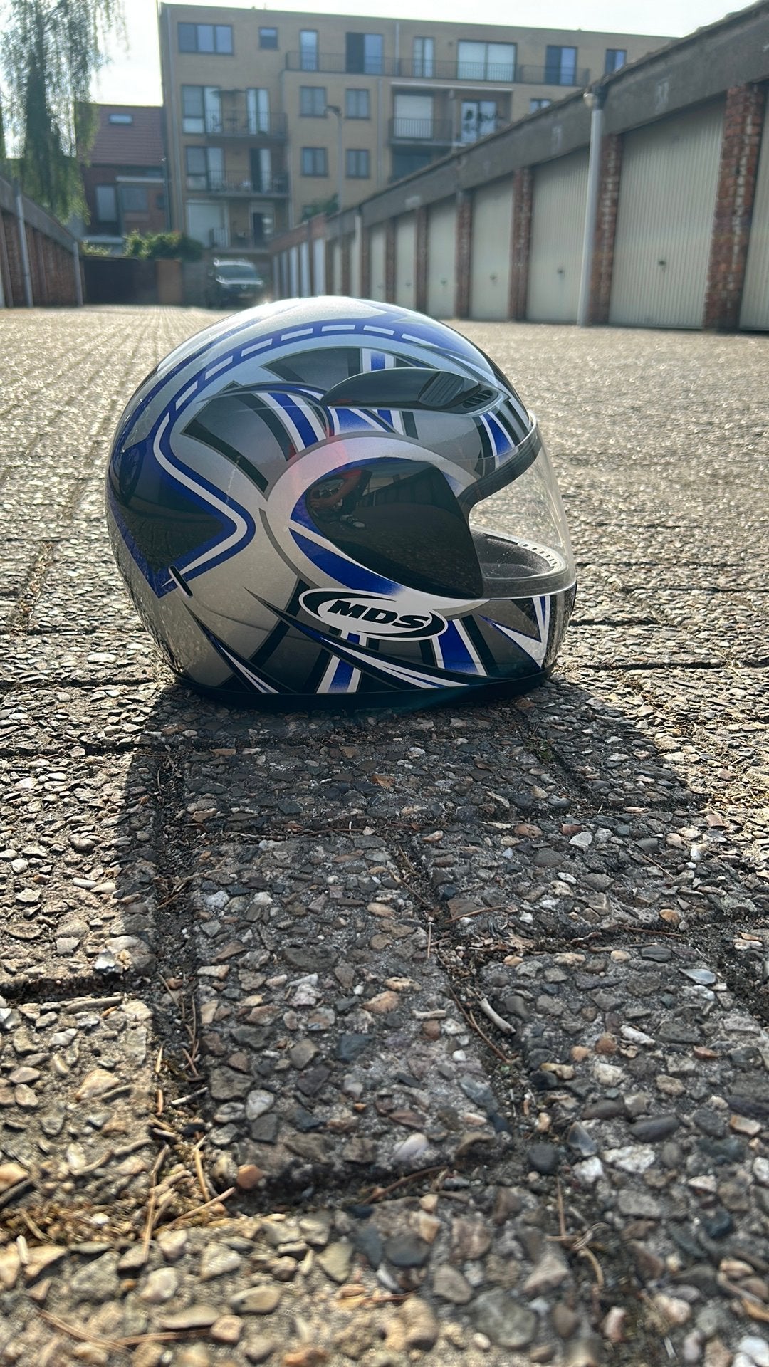 Motorhelm, Motos, Enlèvement