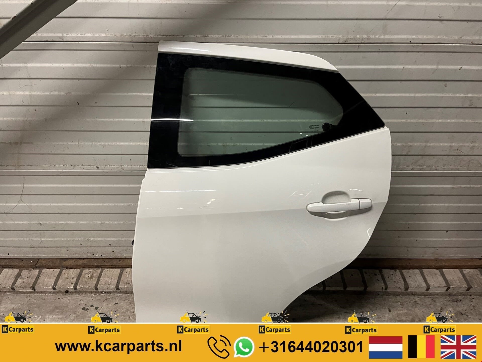 Onbekend, Info@fabrikant.eu, Fabrikant BV, Fabrikantstraat 1
1000 AA  Amsterdam, NL, Toyota