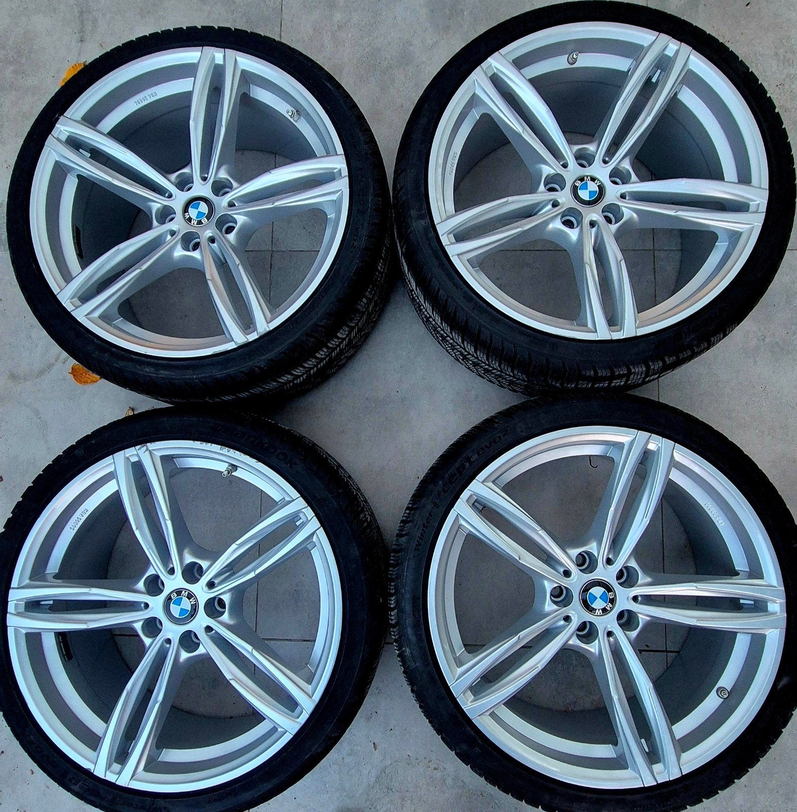 JANTES BMW DE 20 POUCES LES PLUS LARGES AVEC DE NOUVEAUX PNE, Autos : Pièces & Accessoires, Enlèvement, 20 pouces, Pneus hiver