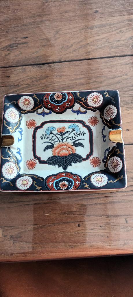 mooie asbak in Imari porselein, Antiek en Kunst, Ophalen