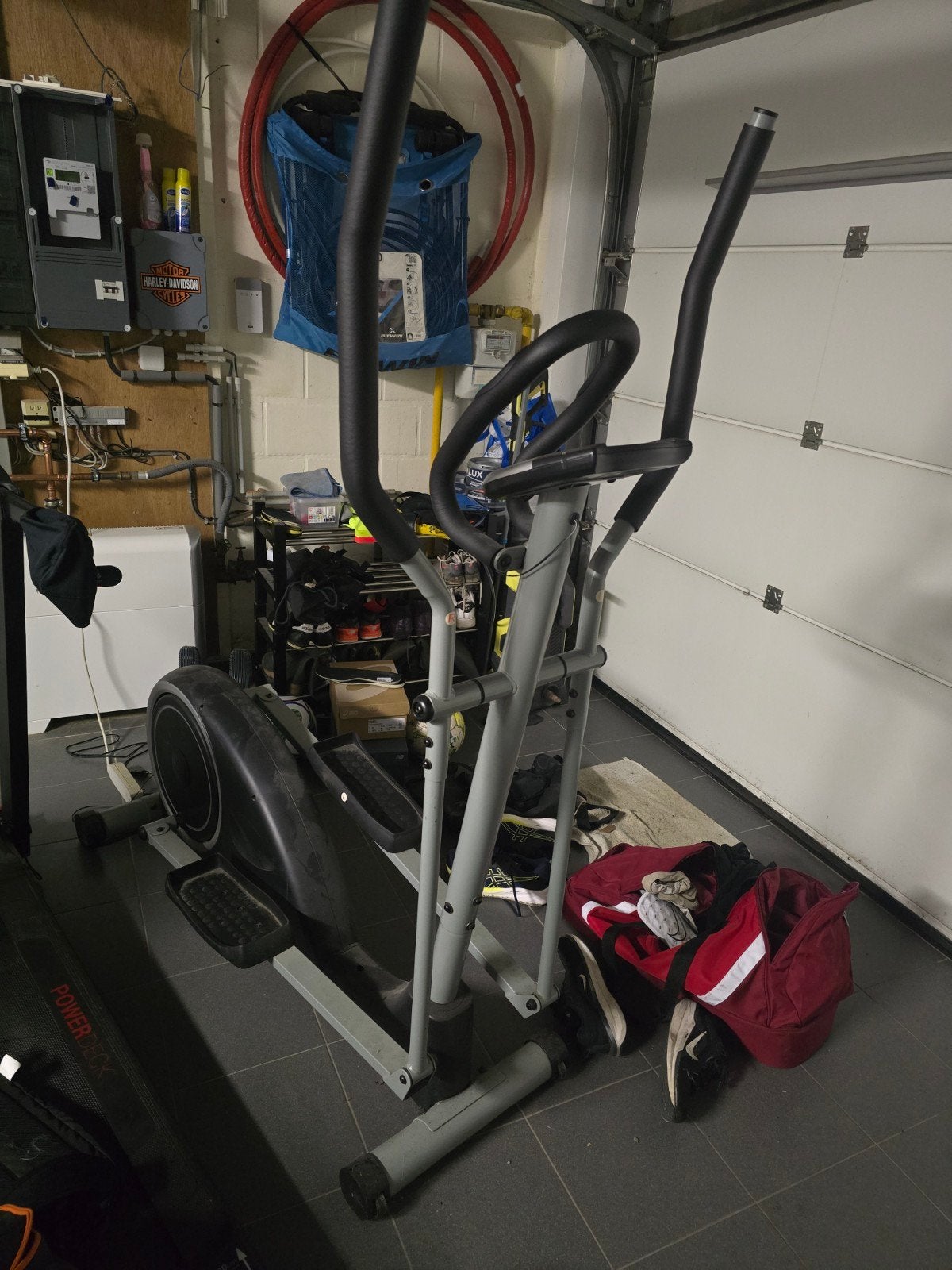 Velo elliptique, Sports & Fitness, Enlèvement, Comme neuf, Vélo elliptique