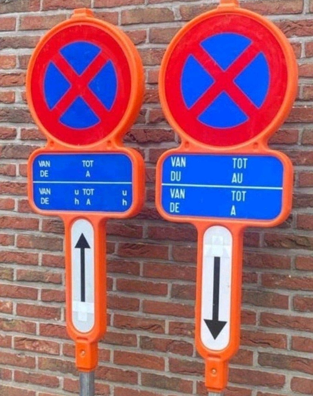 panneaux d'interdiction de stationnement E3 * A LOUER, Collections, Enlèvement
