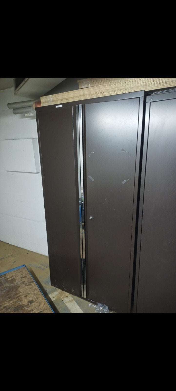 Armoire de bureau métallique robuste / Armoire d’atelier – B, Huis en Inrichting, Kasten | Roldeurkasten en Archiefkasten, Ophalen