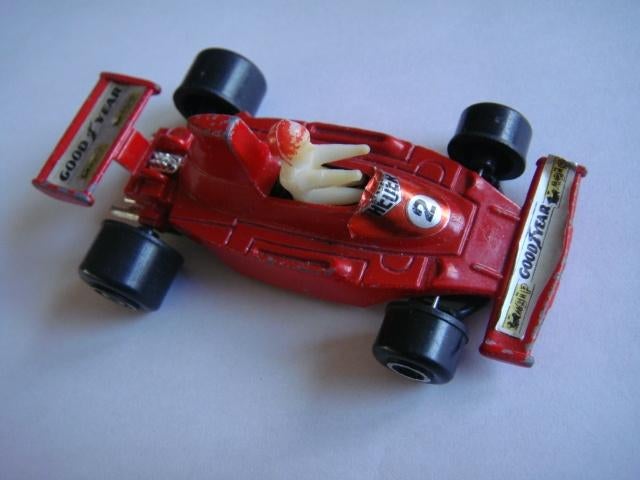 Voiture course Ferrari "Winner Vintage". N 11., Envoi, Utilisé, Voiture, Autres marques