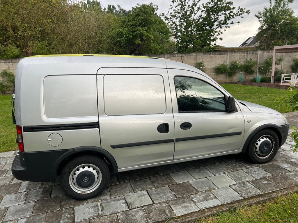 Opel combo 1.3CDTI lichte vracht reeds gekeurd voor verkoop, Auto's, Voorwielaandrijving, Stof, 4 cilinders, Elektrische ramen