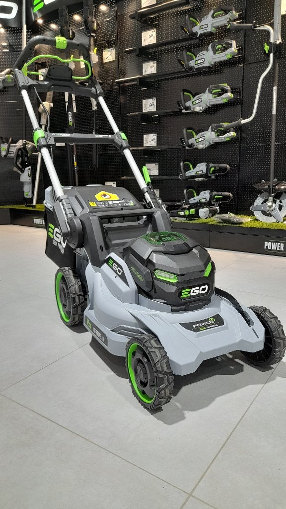 EGO Accumaaier 42cm LM1712E-SP Zelftrekker, Tuin en Terras, Cirkelmaaier, Accu-grasmaaier, Nieuw, 40 t/m 49 cm
