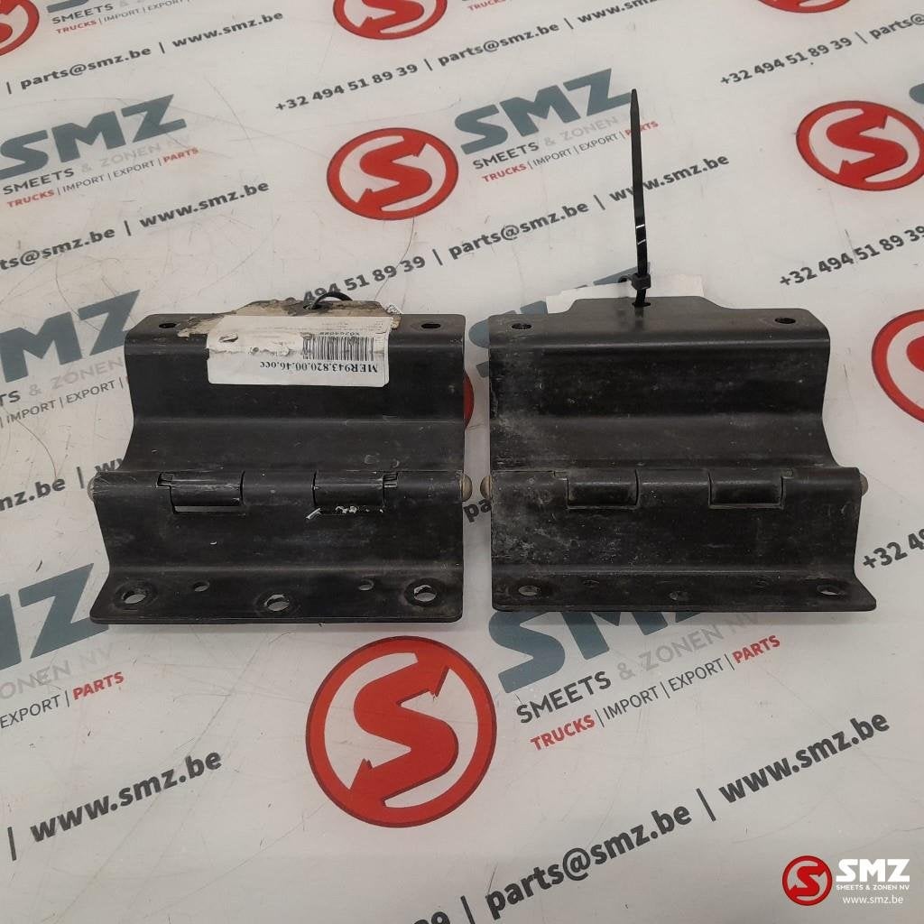 Occ set scharnieren koplamp MP2/MP3 L/R Mercedes, Gebruikt, Mercedes-Benz, Ophanging en Onderstel