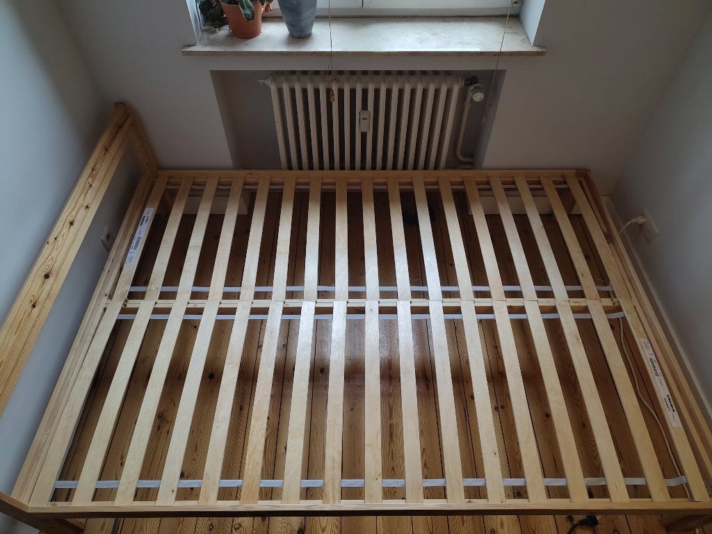 Ikea Neiden Bed 140x200 (Gratis), Huis en Inrichting, Ophalen, Bruin, 140 cm, Zo goed als nieuw