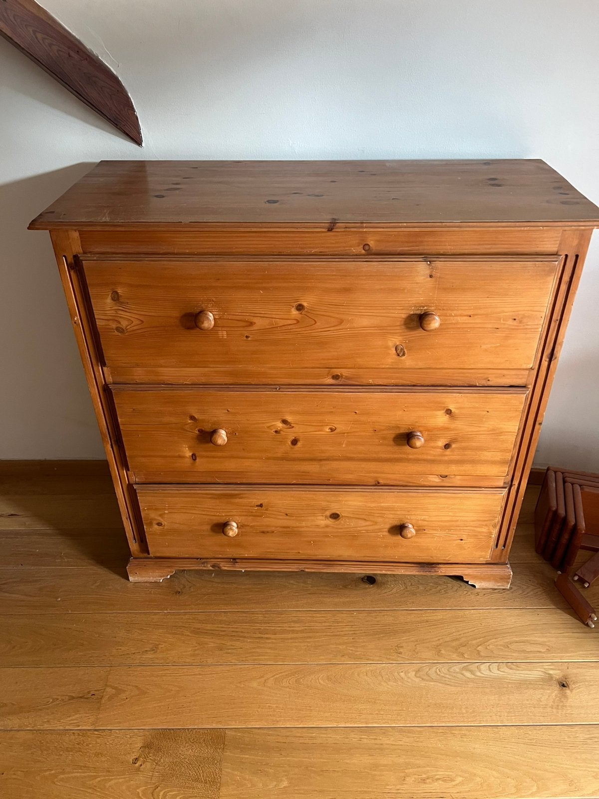 Massief houten dressoir met 3 grote laden, Ophalen, Zo goed als nieuw