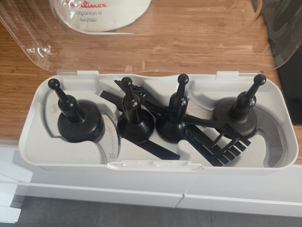 Cuisine robot, Enlèvement, Utilisé