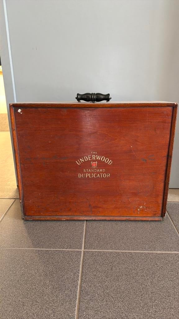 The UNDERWOOD standard duplicator, Enlèvement