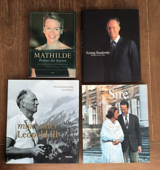 Boeken Koningshuis, Collections, Enlèvement ou Envoi, Comme neuf, Magazine ou livre