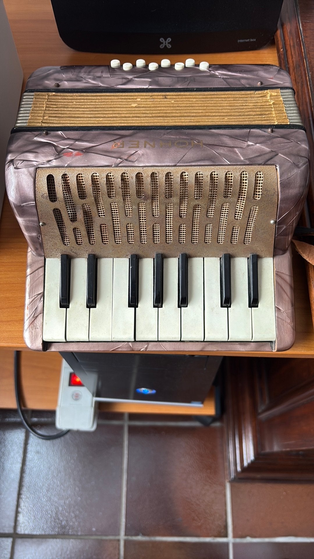Accordeon Hohner, Avec bretelles, Enlèvement, Utilisé, Hohner