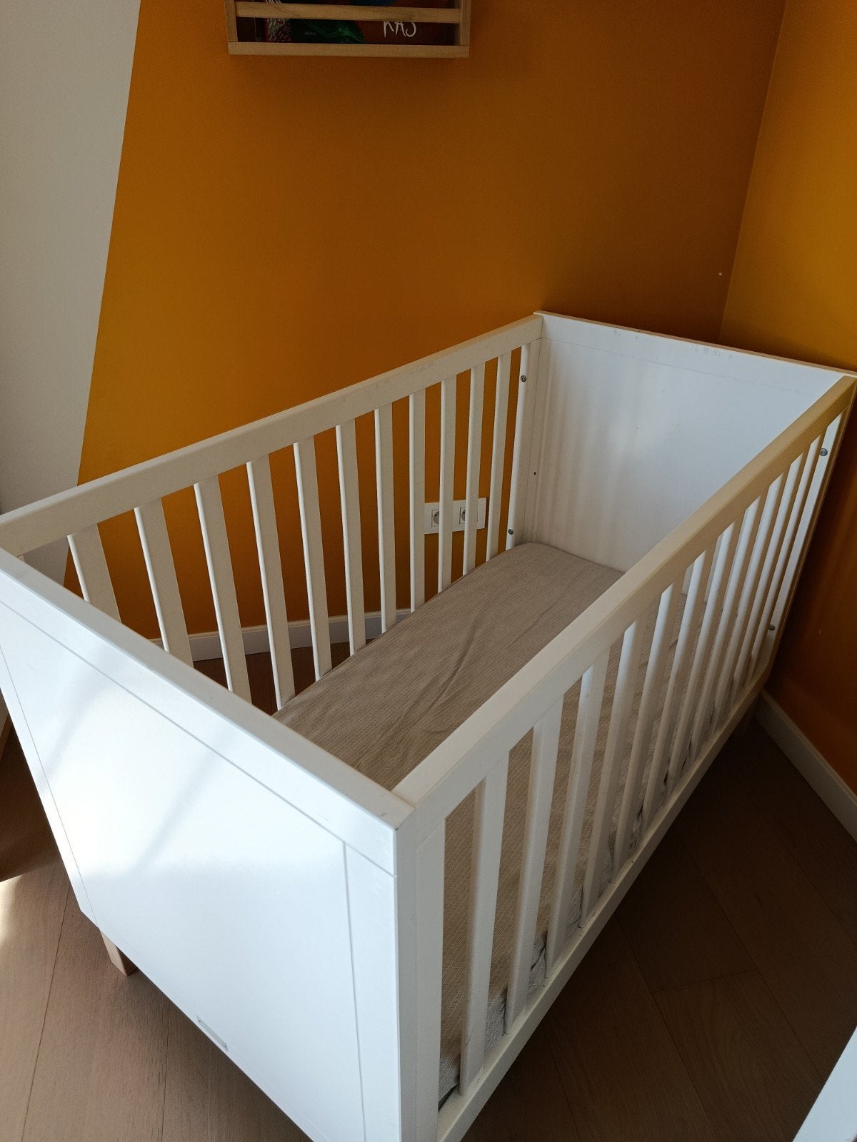 twee kinderbedjes, Ophalen