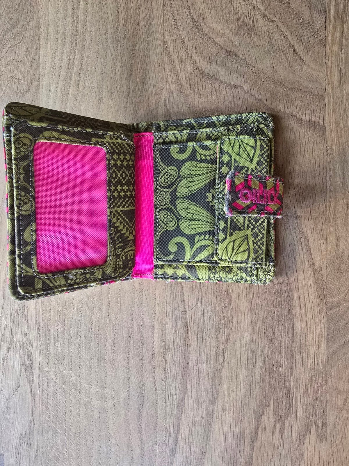 Portefeuille Oilily — Imprimé floral coloré — Vert, noir, Enlèvement ou Envoi, Comme neuf, Vert, Autres types